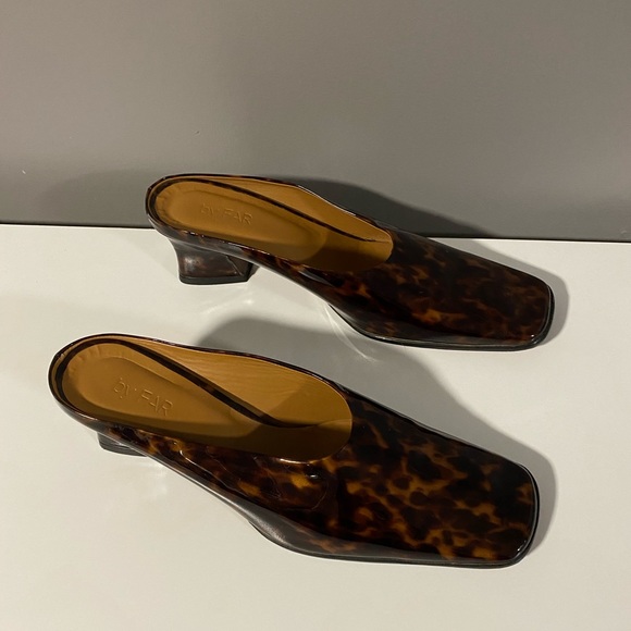 Sold By Far Kim Square Toe Mule in Patent - Picture 5 of 15